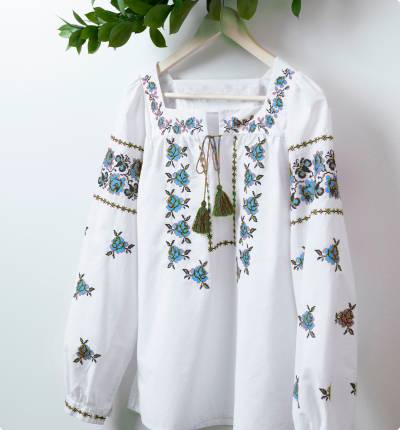 August Poltava women's blousering