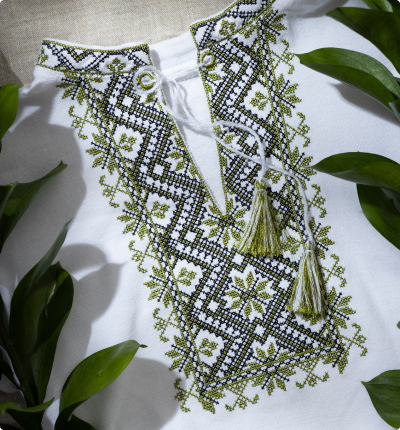 August Poltava women's blousering