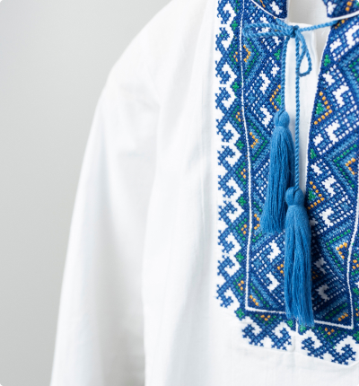 August Poltava women's blousering